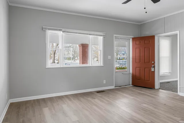 $164,900 | 603 South Stone Street, Winchester, IN 47394