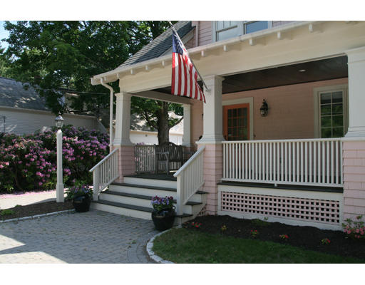 39 Cottage Street Wellesley, MA 02482 - Photo 2 of 14 Gallery Image 2