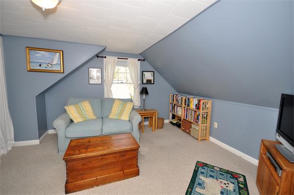 445 Laws Brook Road Concord, MA 01742 - Photo 11 of 14 Gallery Image 11