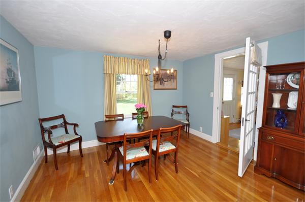 445 Laws Brook Road Concord, MA 01742 - Photo 6 of 14 Gallery Image 6