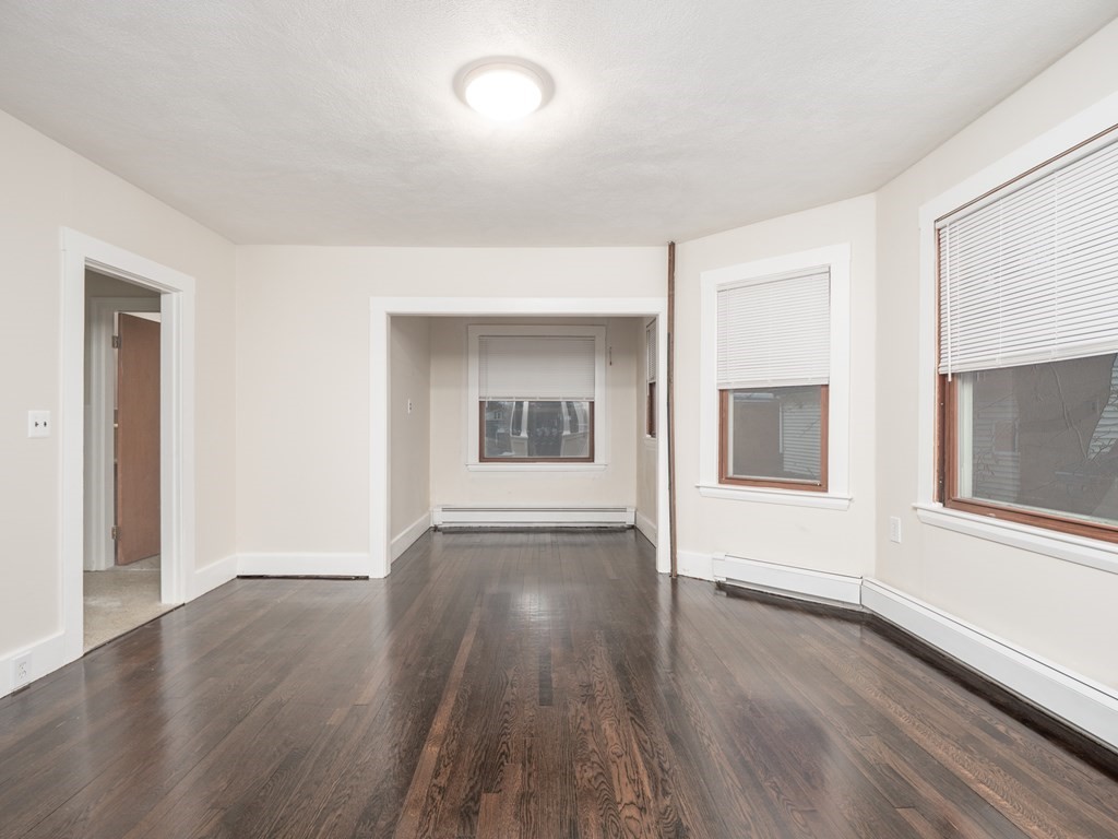 68 Apthorp Street Quincy, MA 02170 - Photo 5 of 28