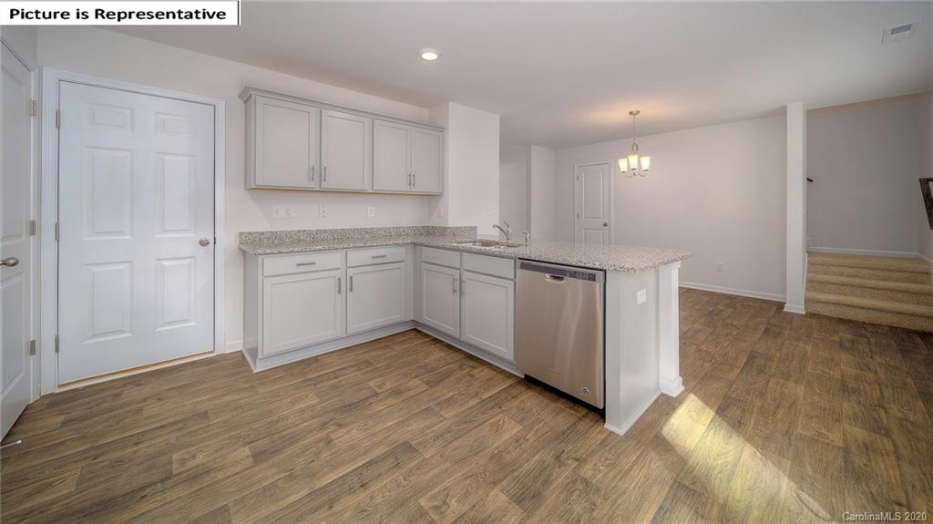 7237 Finnigan Road Charlotte, NC 28215 - Photo 13 of 28 Gallery Image 13