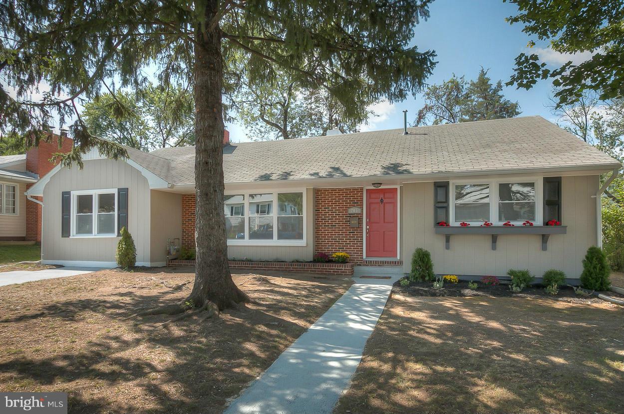 205 Mountain Road Linthicum, MD 21090 - Photo 1 of 26 Exterior (General)