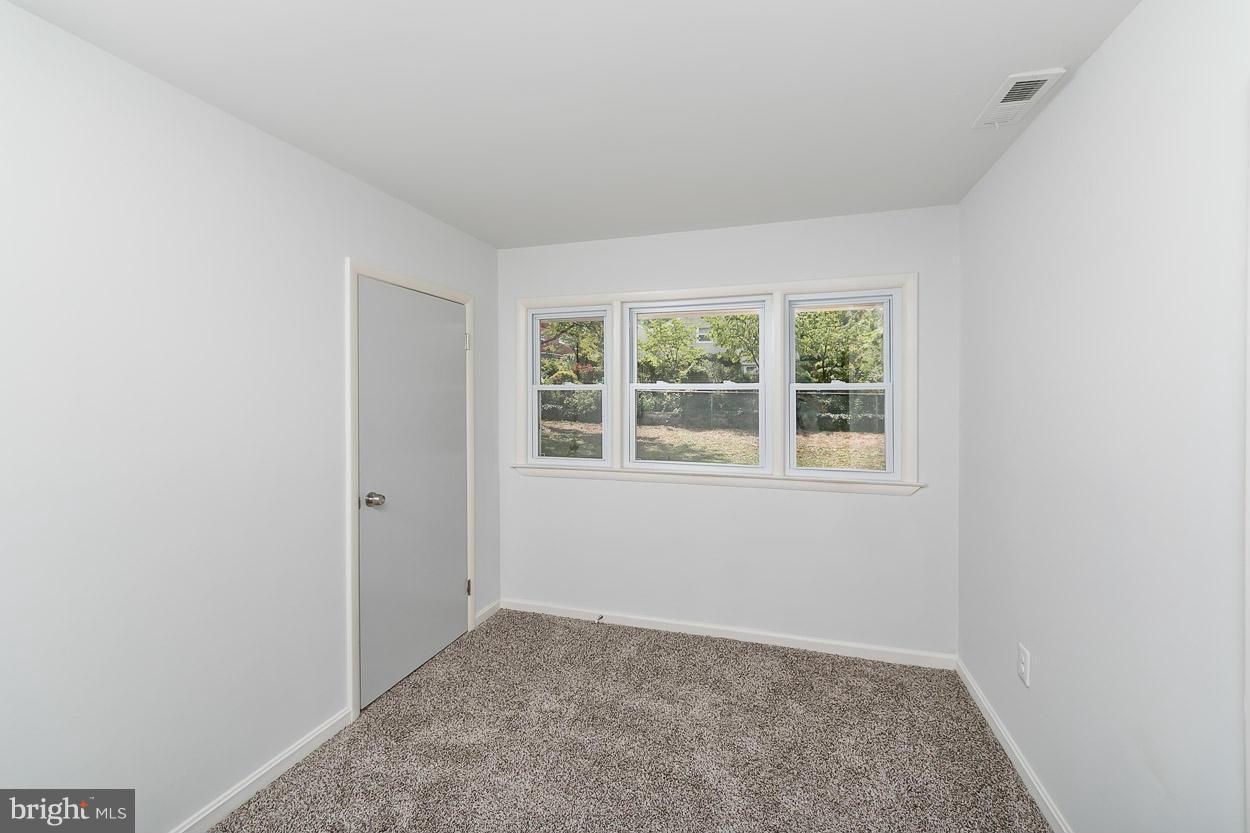 205 Mountain Road Linthicum, MD 21090 - Photo 20 of 26 Bedroom