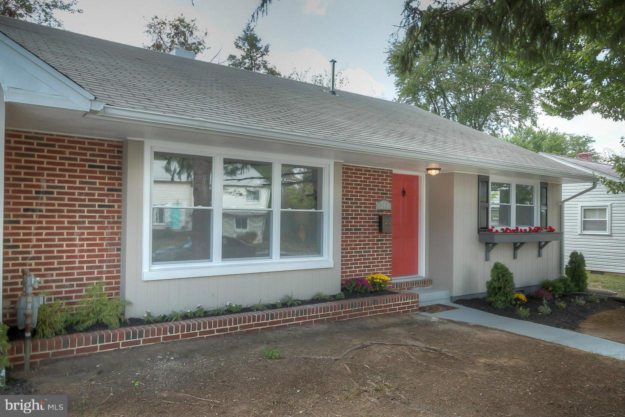 205 Mountain Road Linthicum, MD 21090 - Photo 3 of 26 Exterior (General)