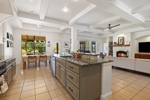 $877,000 | 501 E Trail, Spicewood, TX 78669