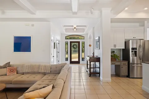 $877,000 | 501 E Trail, Spicewood, TX 78669