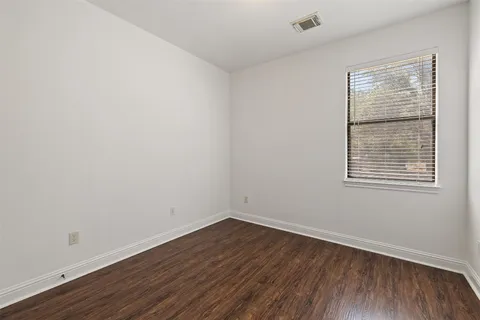 $877,000 | 501 E Trail, Spicewood, TX 78669