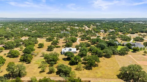 $877,000 | 501 E Trail, Spicewood, TX 78669