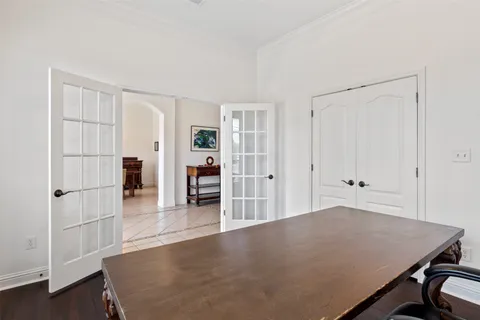 $877,000 | 501 E Trail, Spicewood, TX 78669