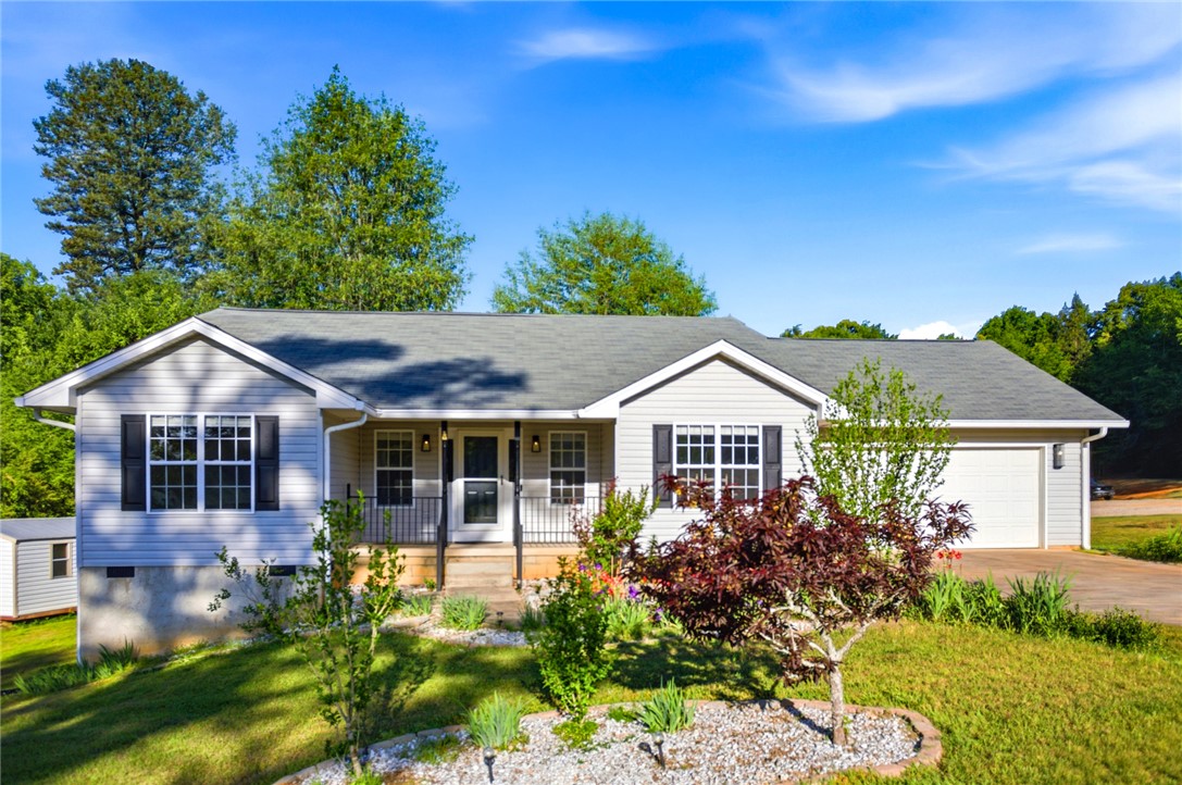104 Indian Trail Road Seneca, SC 29672 - Photo 1 of 46
