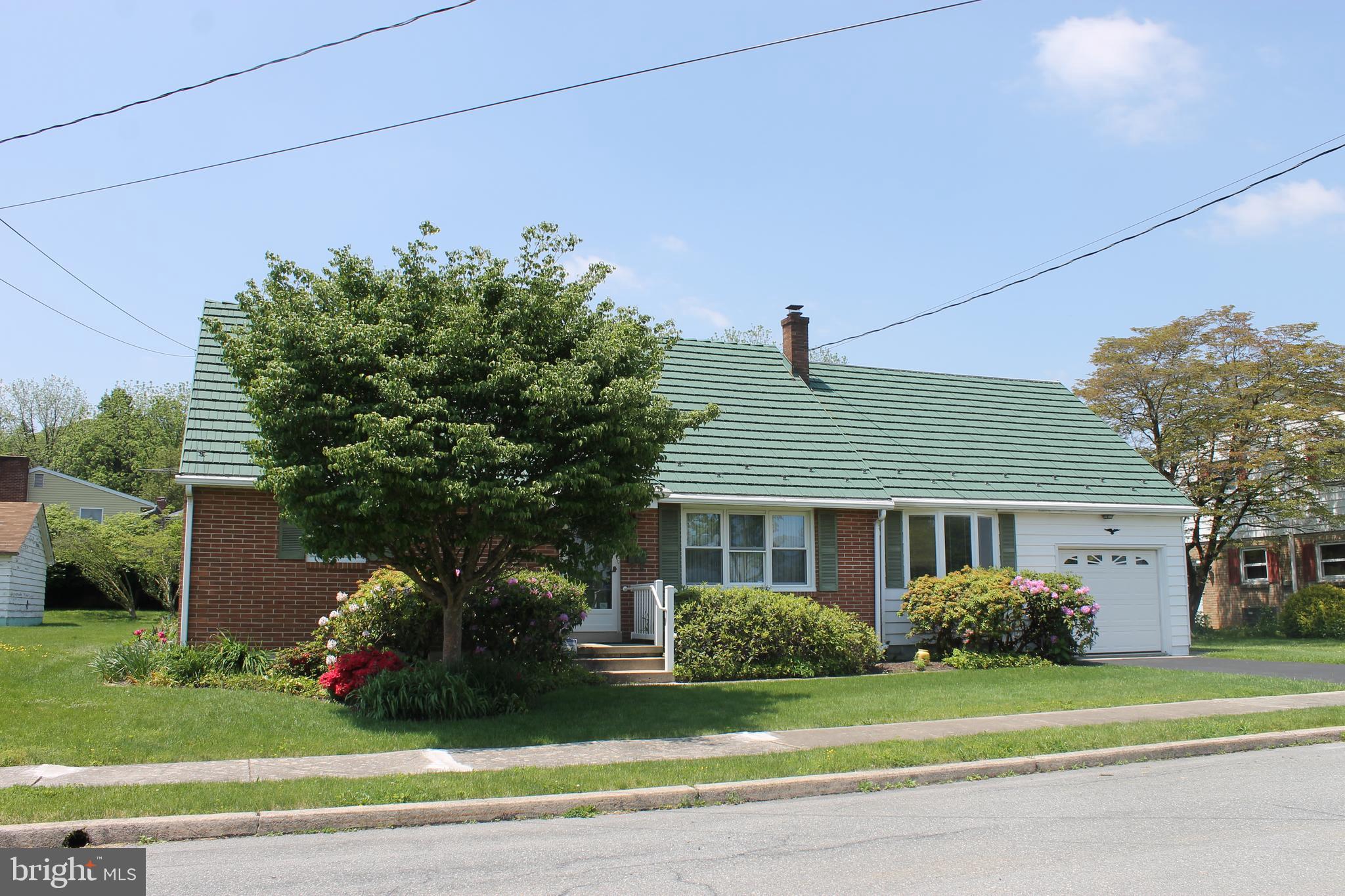 20 Radcliff Road Womelsdorf, PA 19567 - Photo 2 of 34 Gallery Image 2
