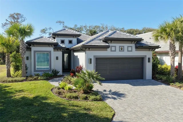 $1,049,000 | 37 Kingfisher Lane, Palm Coast, FL 32137