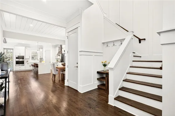 $850,000 | 5989 Kenn Mnr Way, Norcross, GA 30071