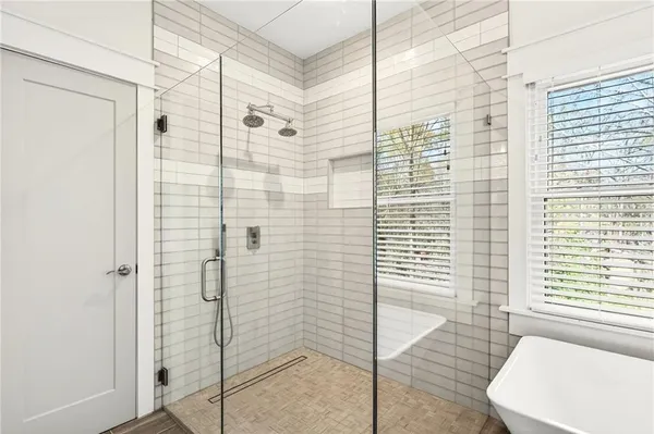 $850,000 | 5989 Kenn Mnr Way, Norcross, GA 30071