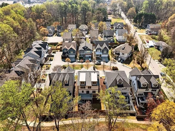 $850,000 | 5989 Kenn Mnr Way, Norcross, GA 30071