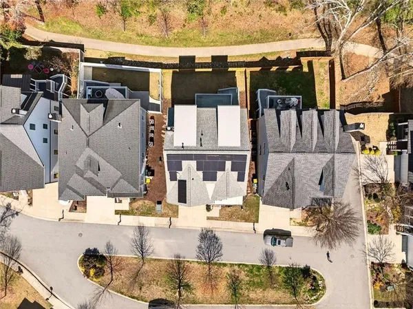 $850,000 | 5989 Kenn Mnr Way, Norcross, GA 30071