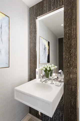 $2,380,000 | 5 Beekman Street, Unit 21A | Financial District