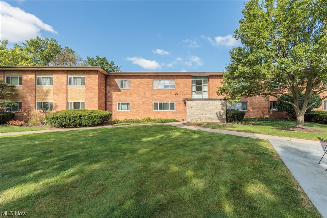 1750 Wagar Road, Unit 206 Rocky River, OH 44116 - Photo 1 of 33 View of front of house featuring a front yard