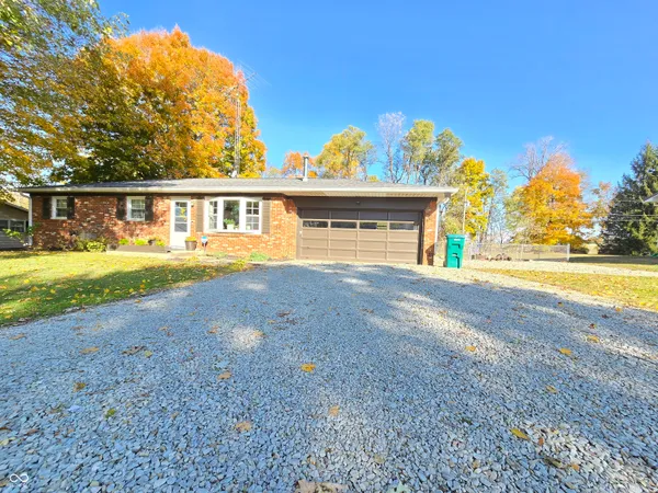 $221,500 | 158 East Co Road 340 South, Connersville, IN 47331