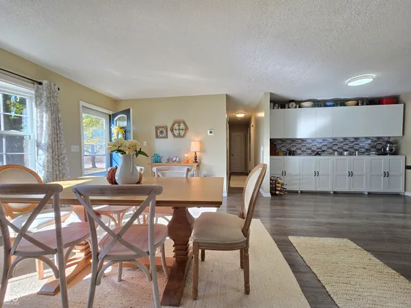 $221,500 | 158 East Co Road 340 South, Connersville, IN 47331
