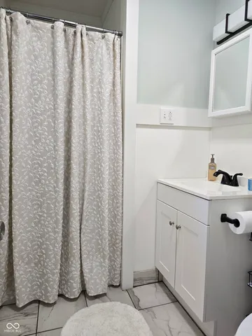 $229,900 | 158 East Co Road 340 South, Connersville, IN 47331