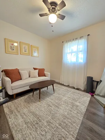 $229,900 | 158 East Co Road 340 South, Connersville, IN 47331