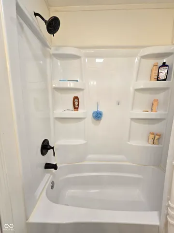 $229,900 | 158 East Co Road 340 South, Connersville, IN 47331