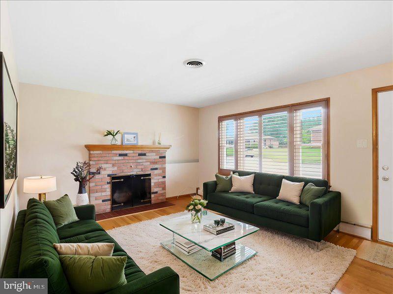 112 Locust Court Middletown, MD 21769 - Photo 6 of 33