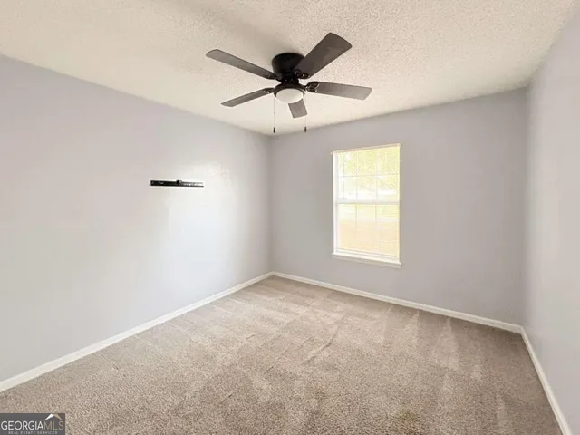 $1,800 | 304 McQueen Circle, St. Marys, GA 31558