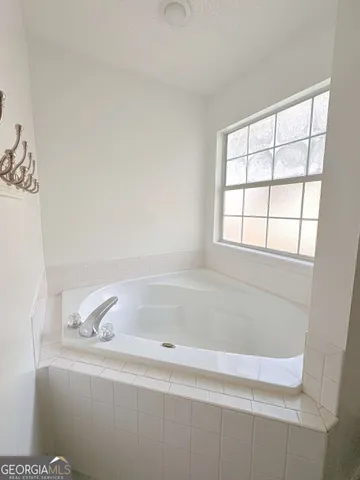 $1,800 | 304 McQueen Circle, St. Marys, GA 31558