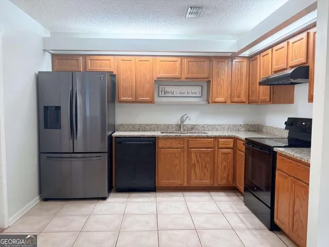 $1,800 | 304 McQueen Circle, St. Marys, GA 31558