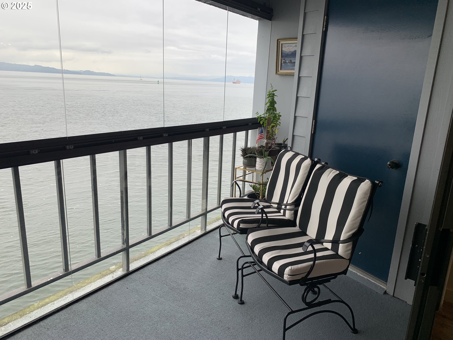 1 3rd Street, Unit 209 Astoria, OR 97103 - Photo 36 of 37