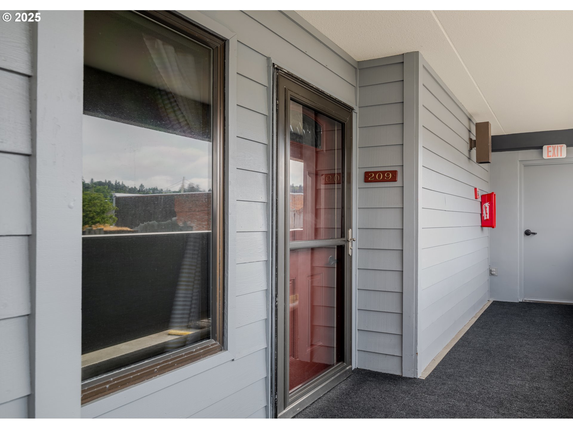 1 3rd Street, Unit 209 Astoria, OR 97103 - Photo 8 of 37 a view of a storage & utility room