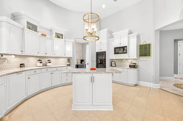 $1,600,000 | 1913 Dockside Drive, Greenwood, IN 46143