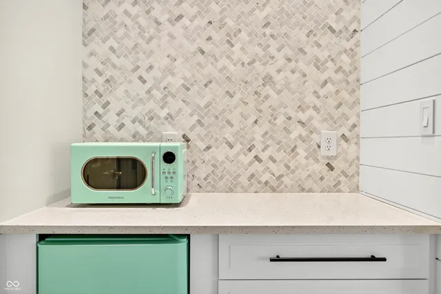 $1,600,000 | 1913 Dockside Drive, Greenwood, IN 46143