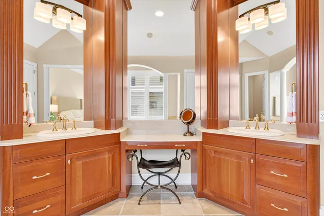 $1,600,000 | 1913 Dockside Drive, Greenwood, IN 46143