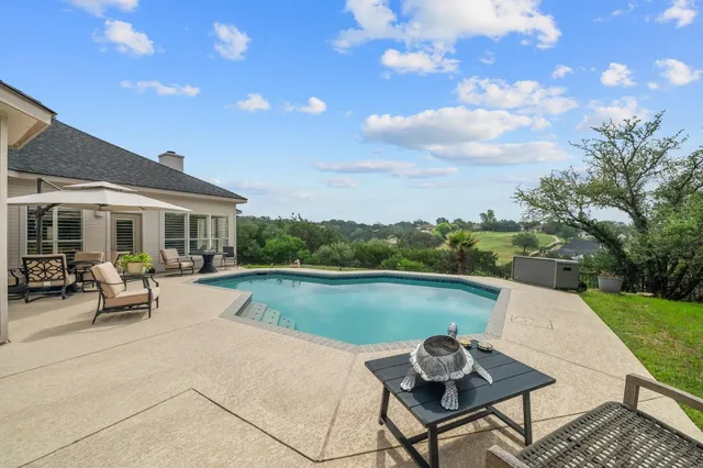 $1,325,000 | 20503 Hoover Cove, Lago Vista, TX 78645