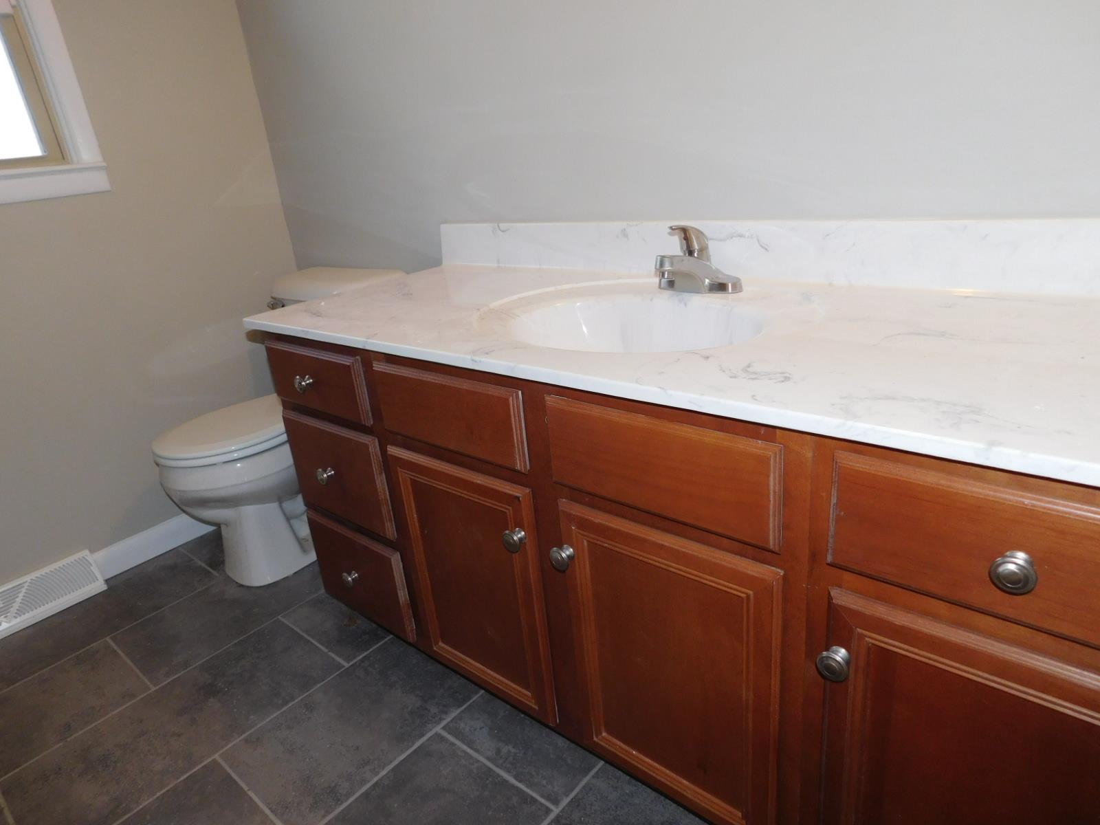 512 Spring Lane Columbia, TN 38401 - Photo 13 of 29 Gallery Image 13