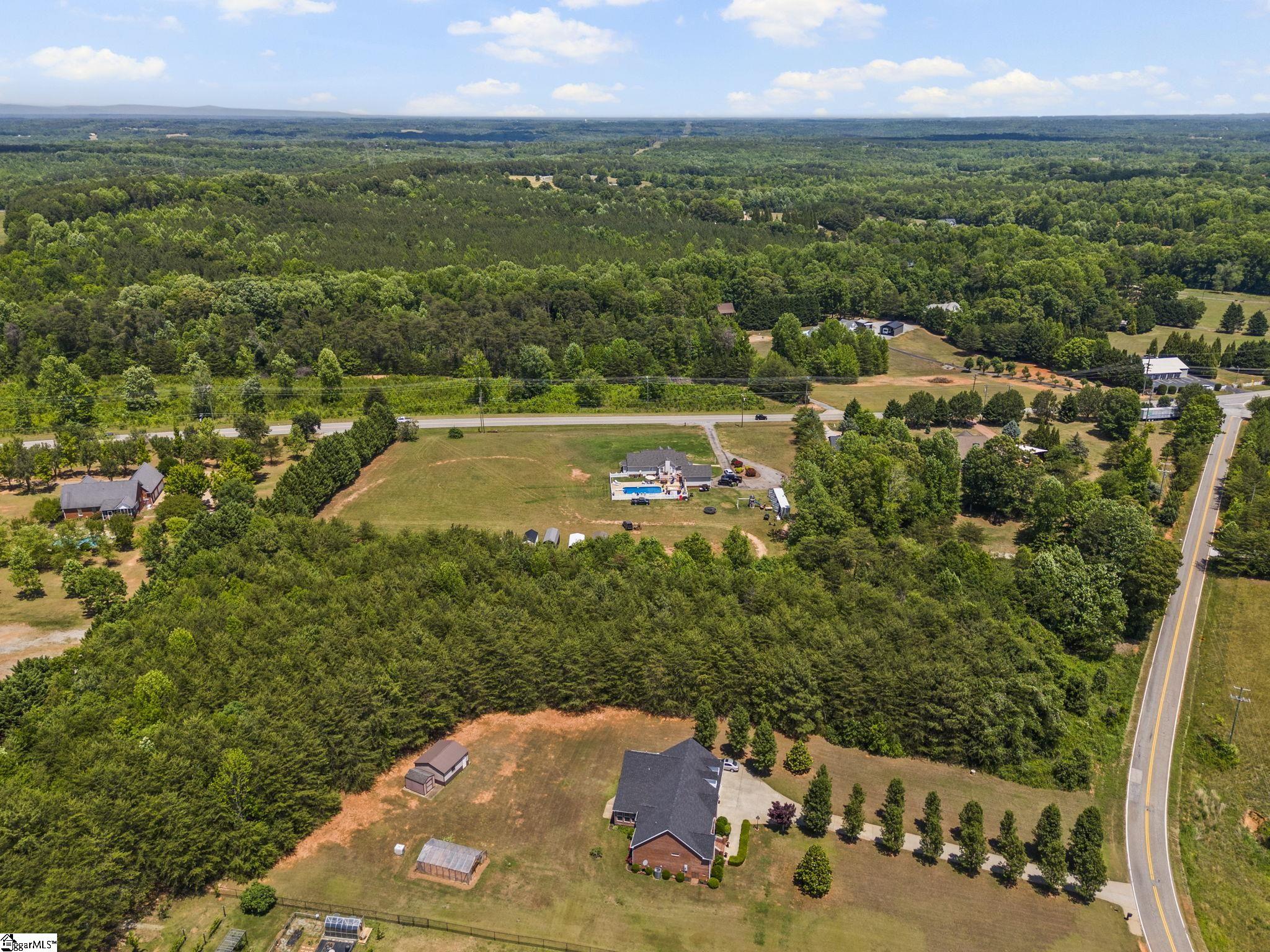 136 Prison Camp Road Campobello, SC 29322 - Photo 16 of 17