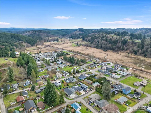 $325,000 | 1213 Rhobina Street, Centralia, WA 98531