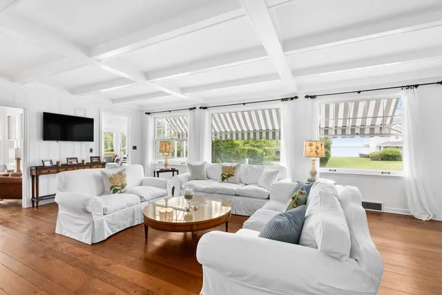 $40,000 | 42 Peconic Avenue, Sag Harbor, NY 11963