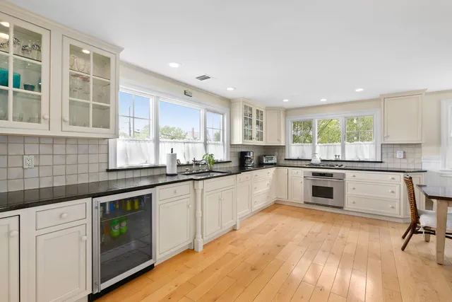 $40,000 | 42 Peconic Avenue, Sag Harbor, NY 11963