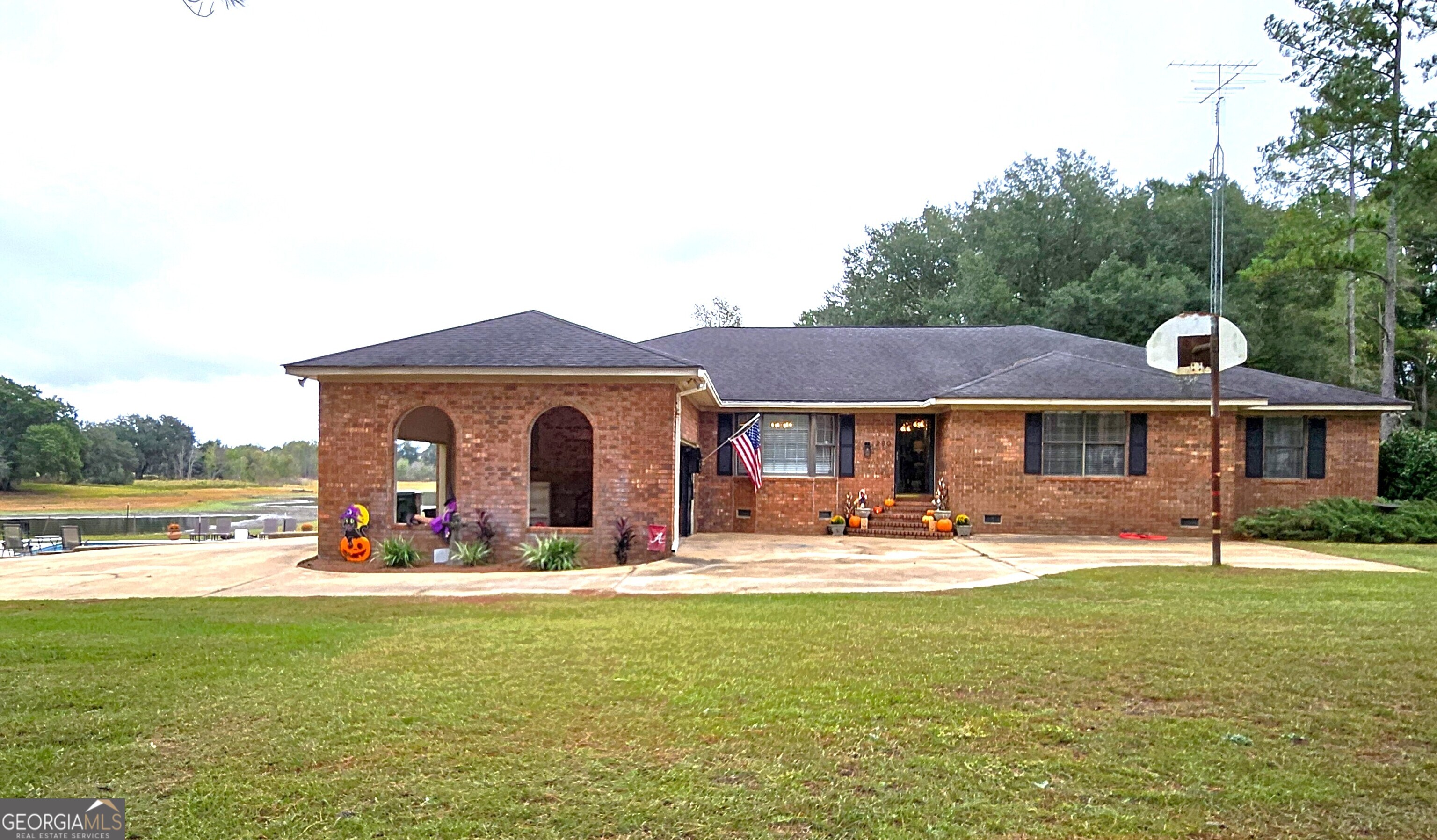 290 Long Road Bainbridge, GA 39817 - Photo 1 of 77 Gallery Image 1