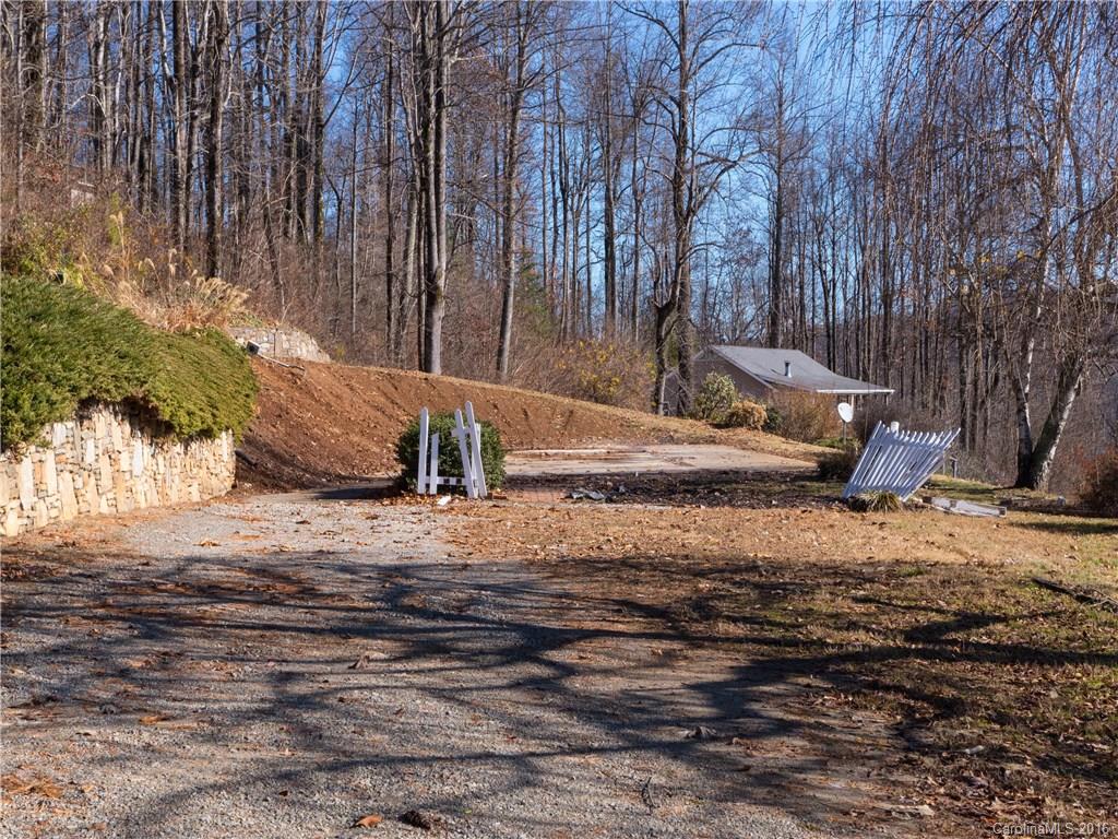 1215 Summer Road Hendersonville, NC 28792 - Photo 2 of 14 Gallery Image 2