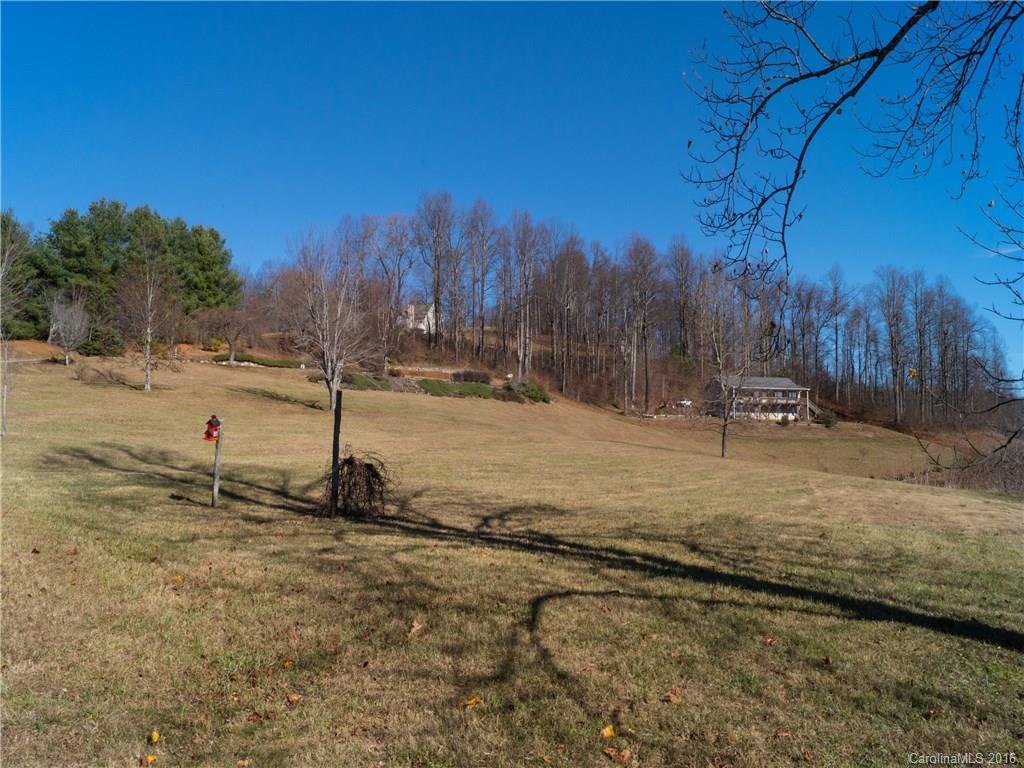 1215 Summer Road Hendersonville, NC 28792 - Photo 12 of 14 Gallery Image 12