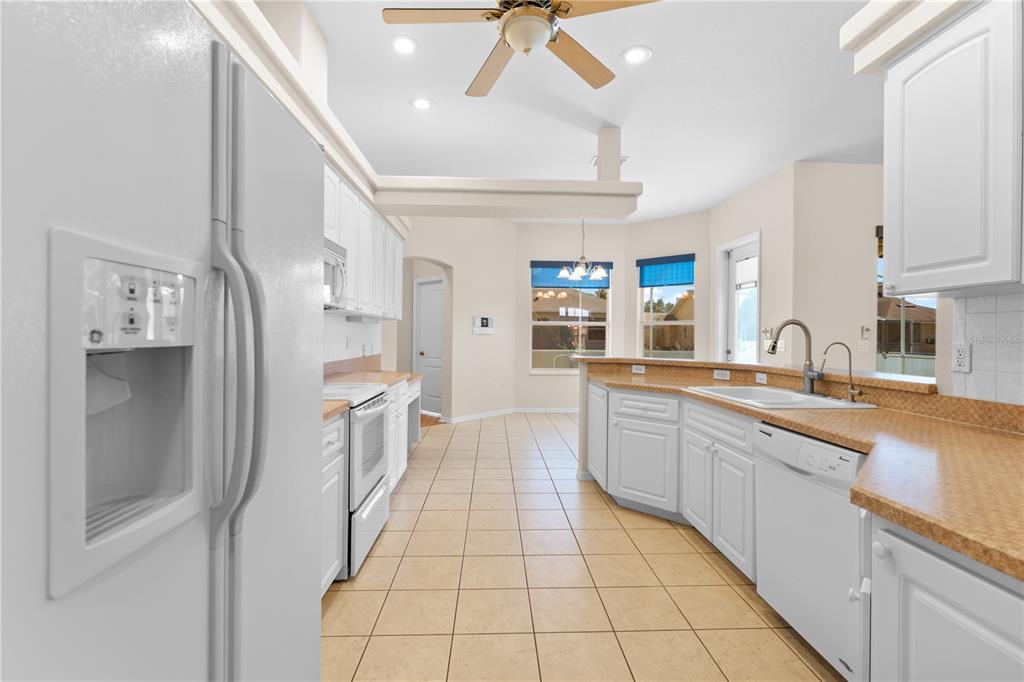 1238 Masada Lane Spring Hill, FL 34608 - Photo 21 of 72 Gallery Image 21