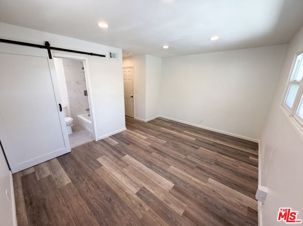1007 East Citrus Edge Street Azusa, CA 91702 - Photo 12 of 33