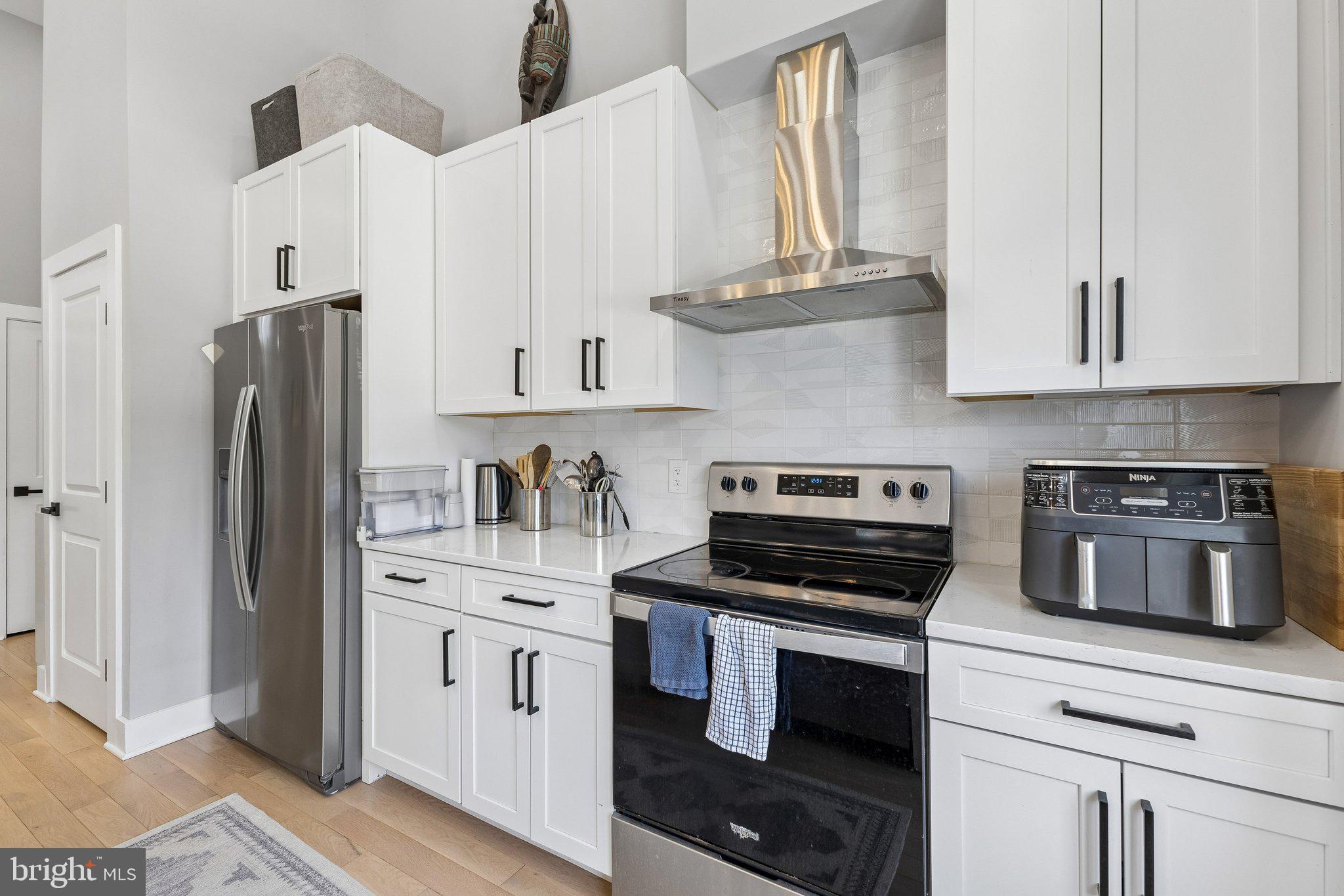 1273 Simms Place Northeast, Unit 3 Washington, DC 20002 - Photo 20 of 25 Kitchen - plenty of cabinet space