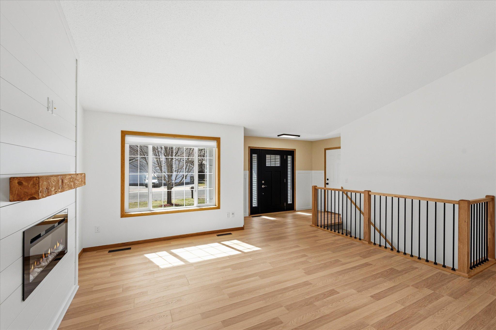 153 Pheasant Ridge Drive Montrose, MN 55363 - Photo 7 of 50